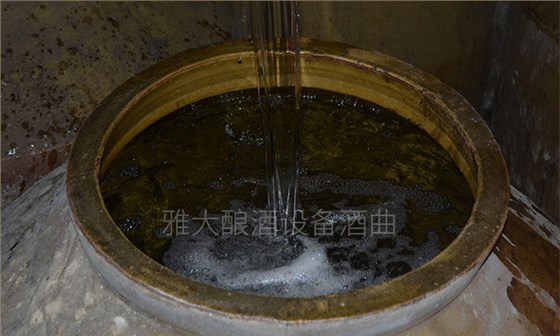 不銹鋼釀酒設(shè)備廠家告訴您，白酒儲存過程中該如何管理 4